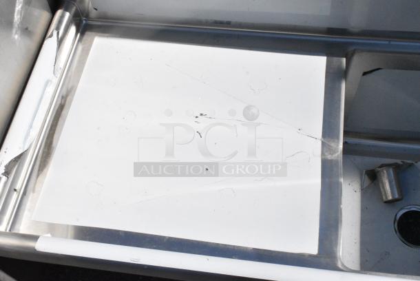 BRAND NEW SCRATCH AND DENT! Regency 600S21818224 124" 16-Gauge Stainless Steel Three Compartment Commercial Sink with 2 Drainboards - 24" x 24" x 14" Bowls. No Legs. - Image 6 of 7