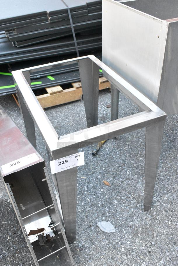 Stainless Steel Leg Frame. - Image 3 of 4