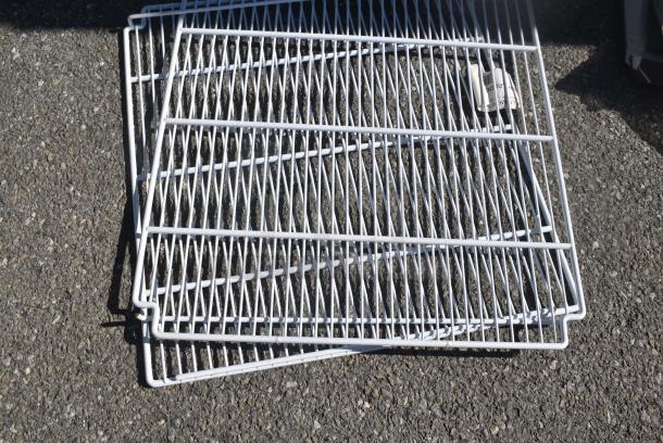 ALL ONE MONEY! Lot of 5 Items Including Avantco 178SHLFGDC49 White Coated Wire Shelf for GDC-49-HC Refrigerators - 24" x 25 1/4", 461RPC06916A Metro RPC06-916A Gasket - Image 3 of 6