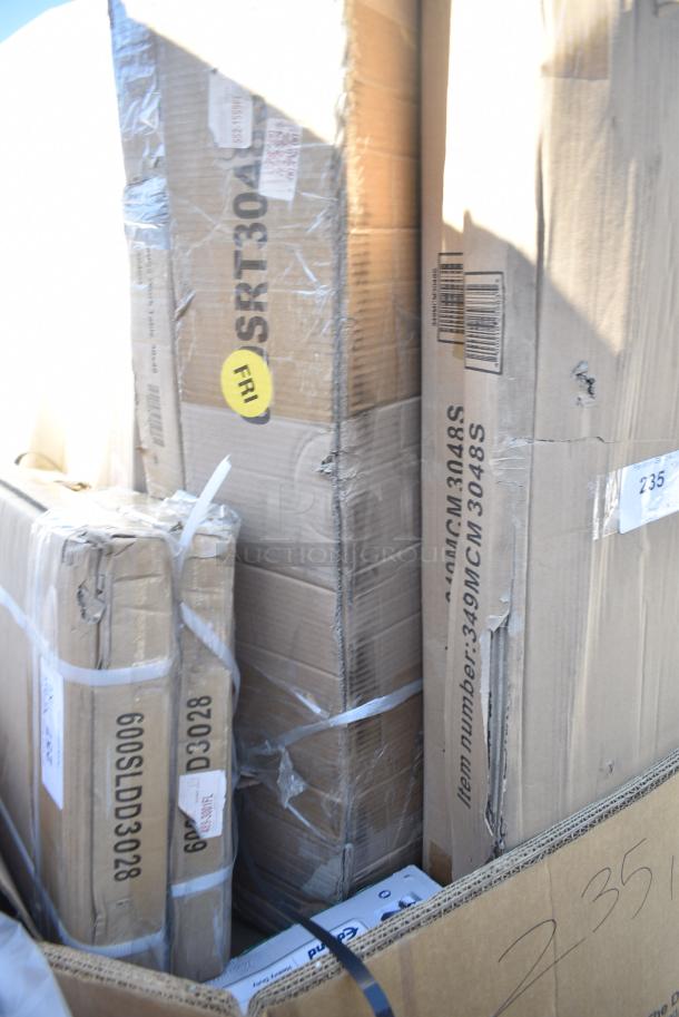 BRAND NEW SCRATCH AND DENT! Regency 600SRT3048S 30" x 48" 16-Gauge Type 304 Stainless Steel Sorting Table - Image 2 of 3
