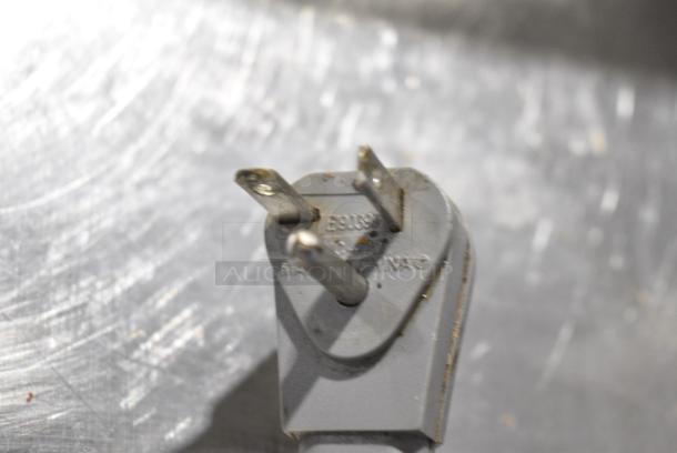 Norlake ZF122SMS/0-2 Stainless Steel Ice Cream Topping Cabinet. 115 Volts, 1 Phase. Cannot Test Due To Plug Style - Image 8 of 8