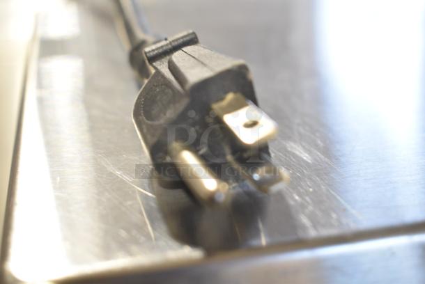 2 Vita-Mix VM0100A Blender Bases. 120 Volts, 1 Phase. 2 Times Your Bid! Tested and Working! - Image 9 of 9