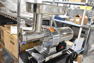 BRAND NEW SCRATCH AND DENT! 2024 Backyard Pro 554BSG12 Butcher Series #12 Electric Meat Grinder. 120 Volts, 1 Phase. Tested and Working!