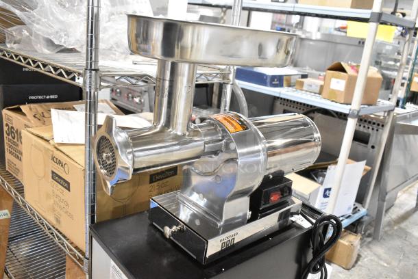 BRAND NEW SCRATCH AND DENT! 2024 Backyard Pro 554BSG12 Butcher Series #12 Electric Meat Grinder. 120 Volts, 1 Phase. Tested and Working! - Image 4 of 9
