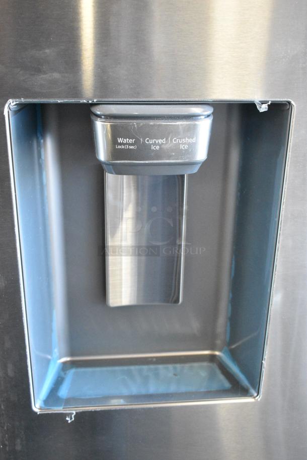 BRAND NEW SCRATCH AND DENT! Samsung RF26CG7400SR Stainless Steel French Style Cooler w/ 2 Freezer Drawers. 115 Volts, 1 Phase. Tested and Working! - Image 2 of 10