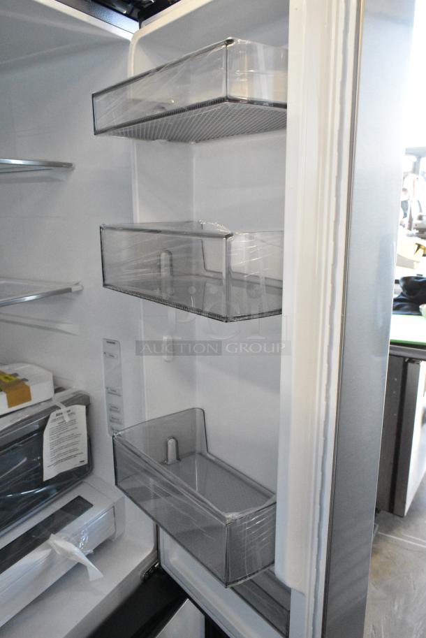 BRAND NEW SCRATCH AND DENT! Samsung RF26CG7400SR Stainless Steel French Style Cooler w/ 2 Freezer Drawers. 115 Volts, 1 Phase. Tested and Working! - Image 6 of 10