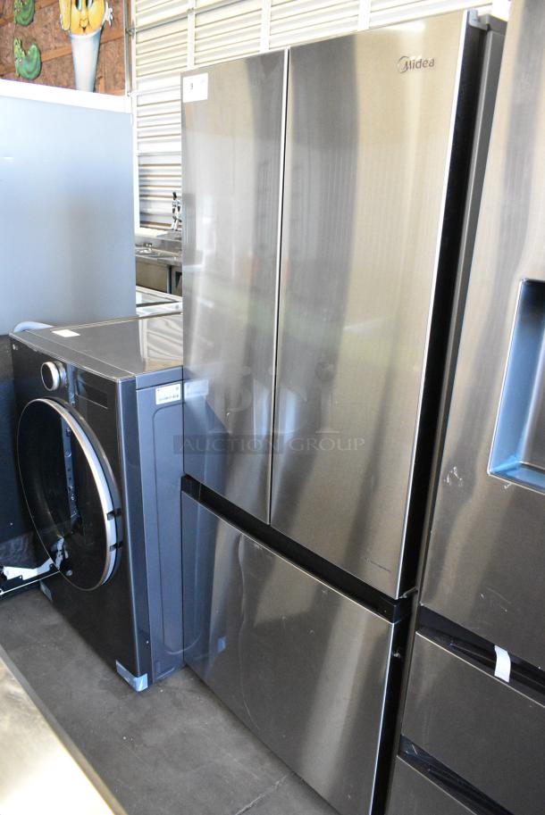 BRAND NEW SCRATCH AND DENT! Midea MRF18B4AST Stainless Steel French Style Cooler w/ Freezer Drawer. 115 Volts, 1 Phase. Tested and Working! - Image 2 of 10