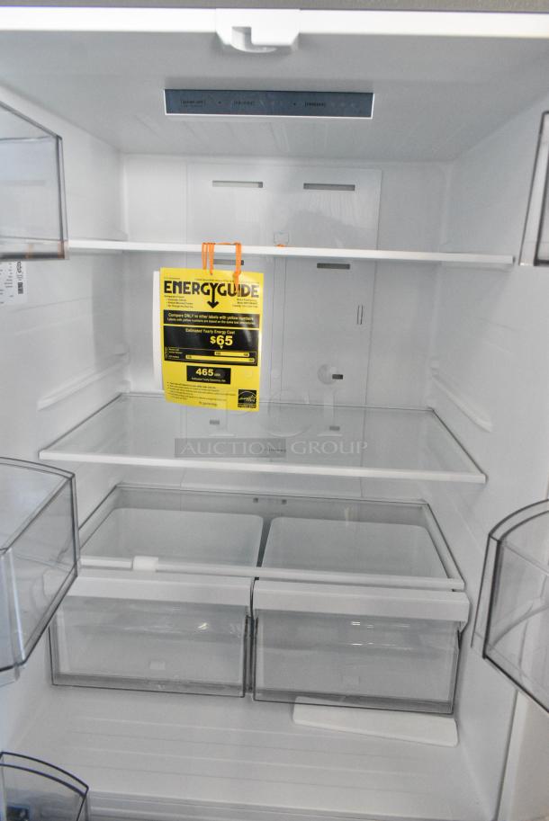 BRAND NEW SCRATCH AND DENT! Midea MRF18B4AST Stainless Steel French Style Cooler w/ Freezer Drawer. 115 Volts, 1 Phase. Tested and Working! - Image 4 of 10