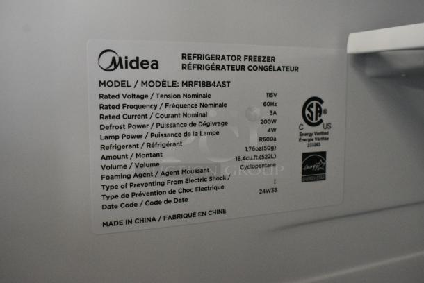 BRAND NEW SCRATCH AND DENT! Midea MRF18B4AST Stainless Steel French Style Cooler w/ Freezer Drawer. 115 Volts, 1 Phase. Tested and Working! - Image 10 of 10