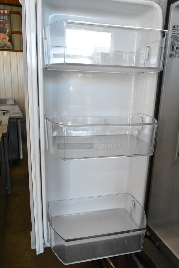 BRAND NEW SCRATCH AND DENT! 2024 LG LF30S8210S/00 Stainless Steel French Style Cooler w/ 2 Freezer Drawers. 115 Volts, 1 Phase. Tested and Working! - Image 5 of 10