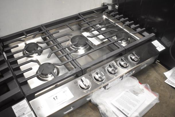 BRAND NEW SCRATCH AND DENT! 2024 LG CBGJ3023S/00 Stainless Steel Drop In Gas Powered 5 Burner Range. - Image 2 of 9