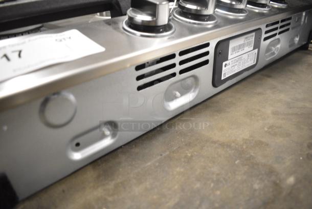 BRAND NEW SCRATCH AND DENT! 2024 LG CBGJ3023S/00 Stainless Steel Drop In Gas Powered 5 Burner Range. - Image 7 of 9