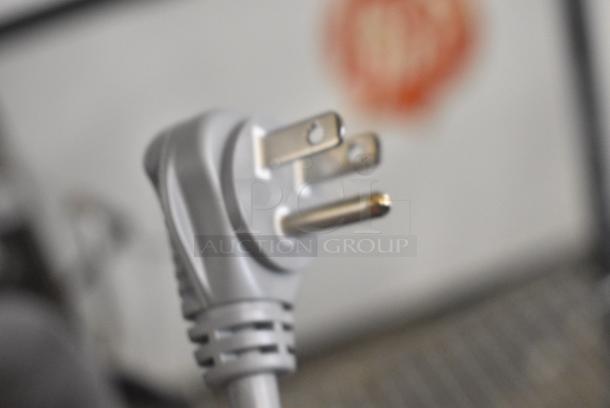 BRAND NEW SCRATCH AND DENT! LG WT7900HBA Metal Top Load Washer. 115 Volts, 1 Phase. - Image 8 of 8