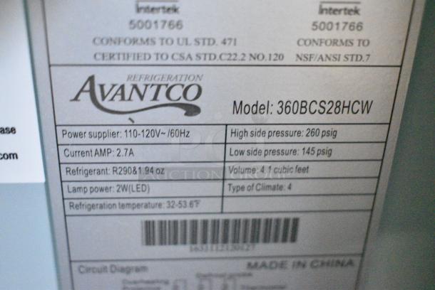 BRAND NEW SCRATCH AND DENT! Avantco 360BCS28HCW BCS-28-HC 27 5/8" White Refrigerated Square Countertop Bakery Display Case with LED Lighting. 110-120 Volts, 1 Phase. Tested and Working! - Image 5 of 6
