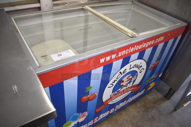Metal Commercial Chest Freezer Merchandiser on Commercial Casters. 115 Volts, 1 Phase. Tested and Working! - Image 2 of 9