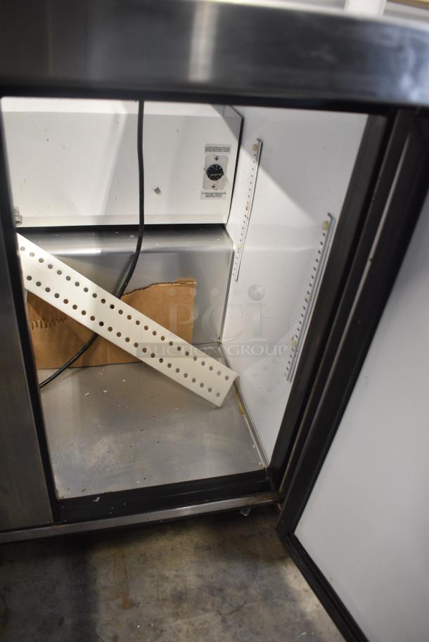 True TSSU-36-12M-B Stainless Steel Commercial Sandwich Salad Prep Table Bain Marie Mega Top on Commercial Casters. 115 Volts, 1 Phase. Tested and Powers On But Does Not Get Cold - Image 9 of 11