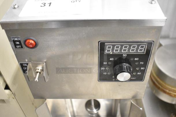 Vevor BFX-800 Stainless Steel Commercial Countertop Blizzard Ice Cream Maker. 120 Volts, 1 Phase. Tested and Working! - Image 4 of 7