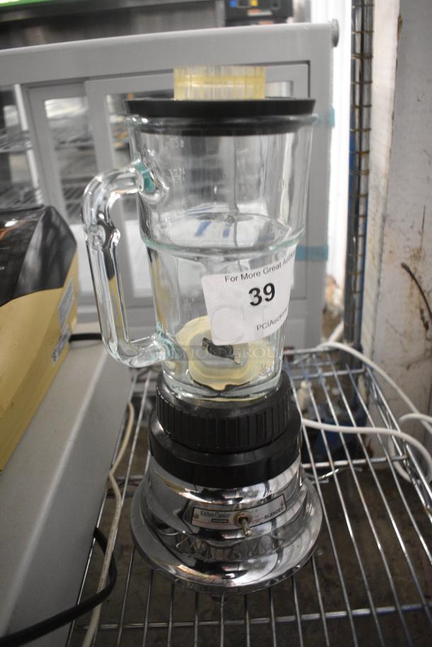 Waring 18BL93 Metal Countertop Blender w/ Glass Pitcher. 120 Volts, 1 Phase. Tested and Working! - Image 1 of 6