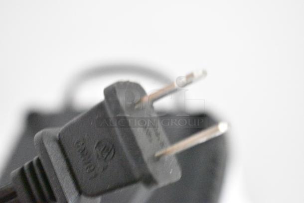 DeWalt DW9116 Battery Charger. 120 Volts, 1 Phase. - Image 4 of 5