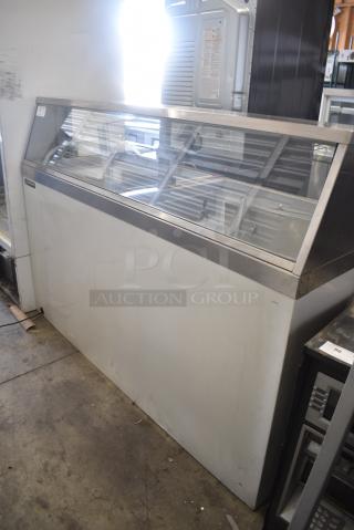 Master-Bilt Metal Commercial Ice Cream Dipping Cabinet. Tested and Powers On But Does Not Get Cold