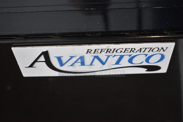 BRAND NEW SCRATCH AND DENT! Avantco 360BCSS28HCB BCSS-28-HC 27 5/8" Black Self-Serve Refrigerated Countertop Bakery Display Case with LED Lighting. 110-120 Volts, 1 Phase. Tested and Working! - Image 3 of 9