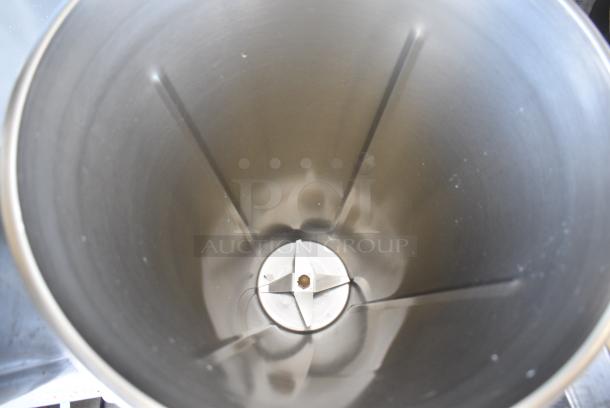 Omcan LAR-15PMB Stainless Steel Commercial Tilting Blender. 110 Volts, 1 Phase. Tested and Working! - Image 4 of 6