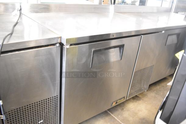 True TWT-44F Stainless Steel Commercial Single Door Work Top Freezer on Commercial Casters. 115 Volts, 1 Phase. Tested and Working! - Image 1 of 7