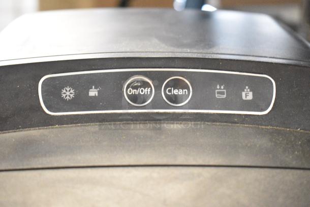 Nutrichef Metal Countertop Ice Maker. 120 Volts, 1 Phase. - Image 3 of 6