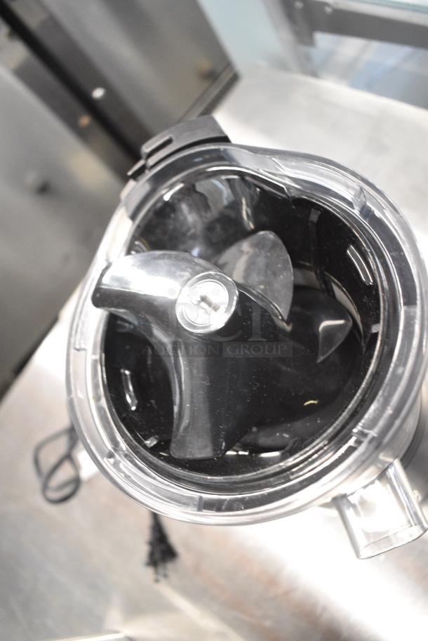 Nutribullet NBJ-300 Juicer. 120 Volts, 1 Phase. Tested and Does Not Power On - Image 6 of 8
