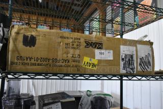 BRAND NEW SCRATCH AND DENT! KAC-FGS-A002-01-AA1US 1.25"/2" Hitch Mounted Platform Bike Rack