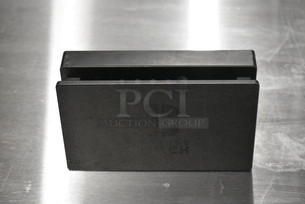 Box of Nintendo Switch Charging Bases. - Image 10 of 14