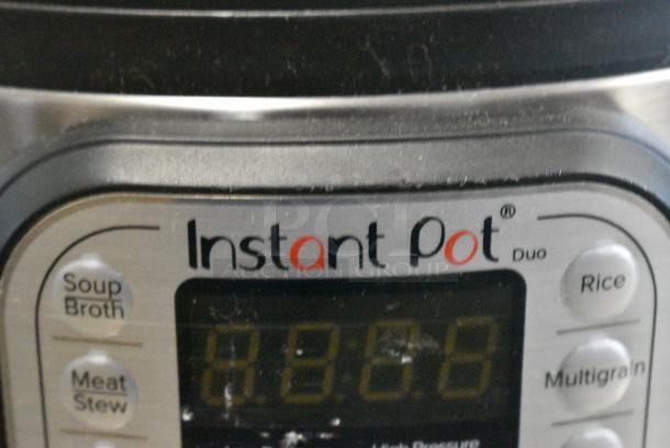 Instant Pot Duo 60 v5 Countertop Electric Pressure Cooker. 120 Volts, 1 Phase. - Image 3 of 10