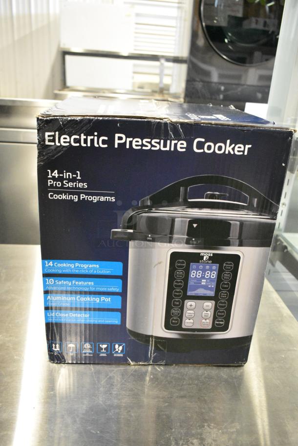 2 BRAND NEW SCRATCH AND DENT! Moss & Stone EPRC-M6QT Electric Pressure Cookers. 120 Volts, 1 Phase. 2 Times Your Bid! - Image 3 of 8