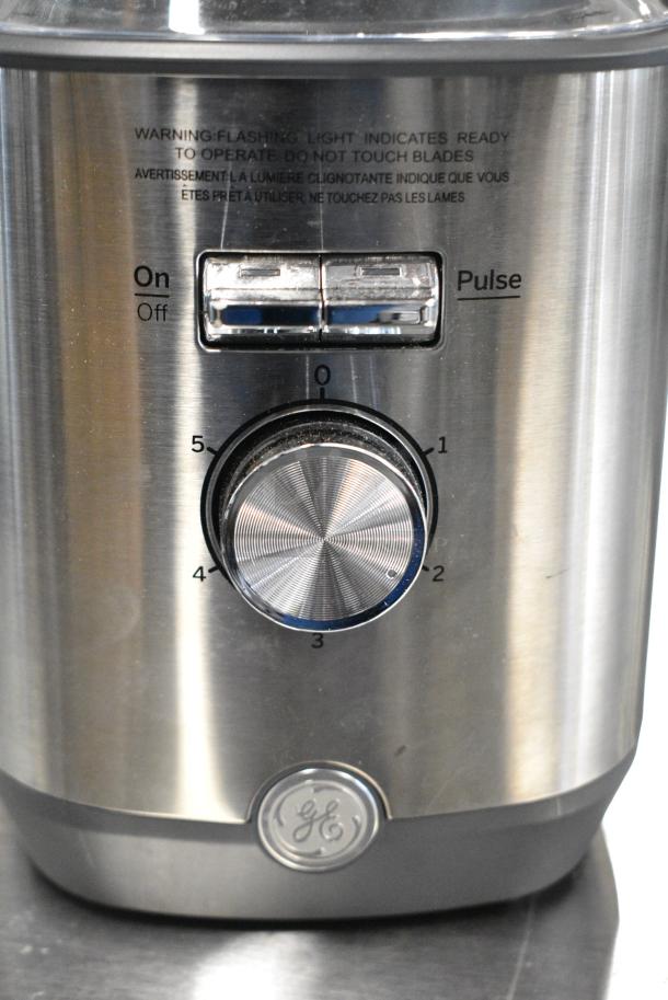 2020 General Electric GE Countertop Blender w/ Pitcher. 120 Volts, 1 Phase. Tested and Working! - Image 4 of 7