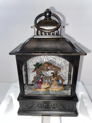 IN ORIGINAL BOX! RAZ Imports 4000779 HW20 Nativity Scene Lighted Water Lantern 8" Snow Globe