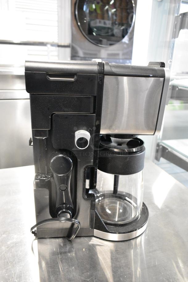 IN ORIGINAL BOX! Ninja CFP301 Coffee Machine w/ Coffee Pot. 120 Volts, 1 Phase. - Image 7 of 9