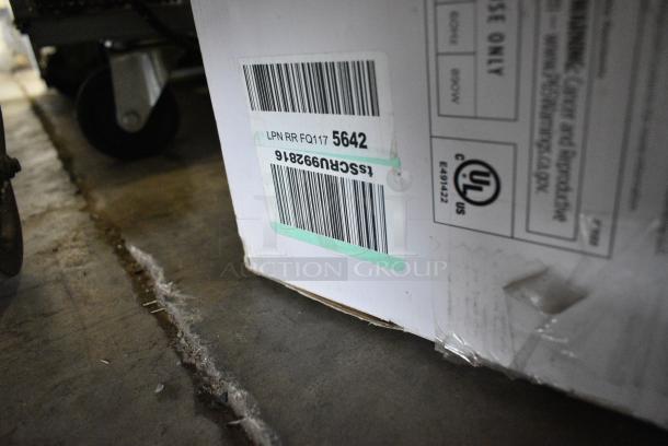 IN ORIGINAL BOX! Shark Vacuum Cleaner - Image 3 of 3