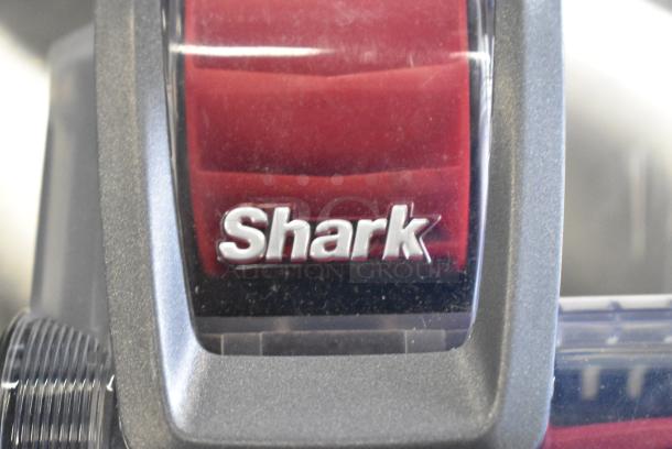 Shark PowerFins Hair Pro Vacuum Attachment. - Image 3 of 6