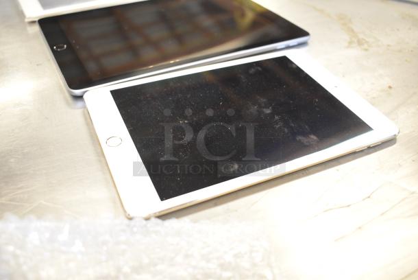 3 Tablets Including Apple iPad A1550, Apple iPad A1893, Apple iPad 1670. 3 Times Your Bid! - Image 2 of 8