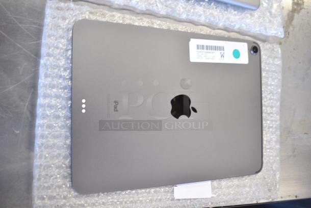 3 Tablets Including Apple iPad A1980, Apple iPad A1893, Apple iPad 1475. 3 Times Your Bid! - Image 7 of 10