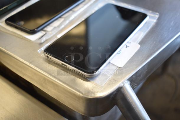 5 Cell Phones Including Apple A1522 iPhone. 5 Times Your Bid! - Image 2 of 11