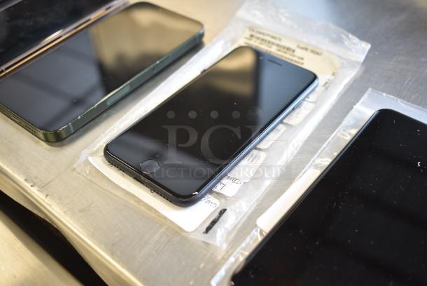 5 Cell Phones Including Apple A1522 iPhone. 5 Times Your Bid! - Image 3 of 11