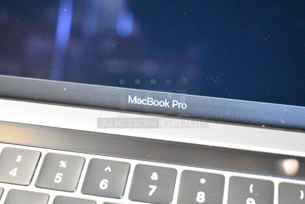 Apple A2159 MacBook Pro Laptop - Image 5 of 7