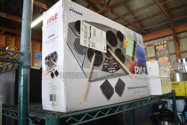 IN ORIGINAL BOX! Pyle PTED06 Tabletop Drum Machine. - Image 2 of 6