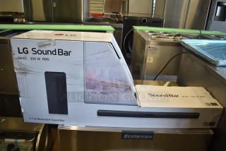 IN ORIGINAL BOX! LG SK4D Sound Bar