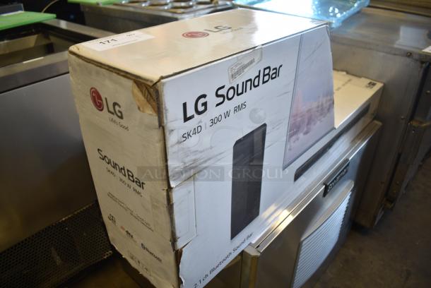IN ORIGINAL BOX! LG SK4D Sound Bar - Image 2 of 6