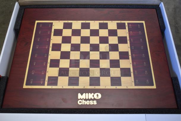 IN ORIGINAL BOX! Miko GKS-INFI Chess Set - Image 1 of 8