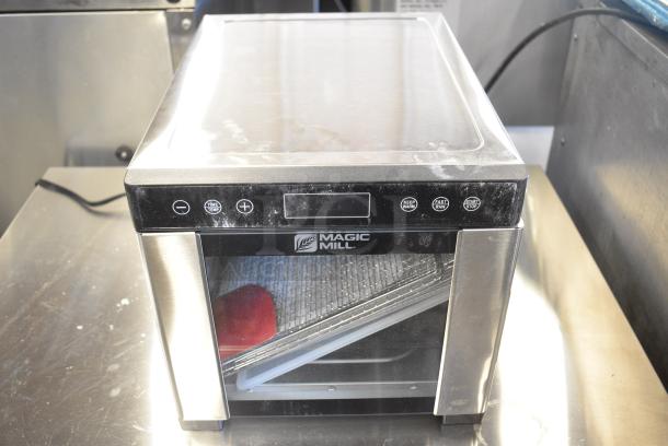 Magic Mill MFD-7700 Countertop Food Dehydrator. 120 Volts, 1 Phase. Tested and Working! - Image 1 of 7