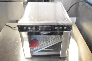 Magic Mill MFD-7700 Countertop Food Dehydrator. 120 Volts, 1 Phase. Tested and Working!