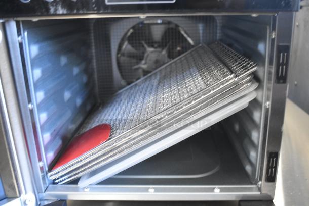 Magic Mill MFD-7700 Countertop Food Dehydrator. 120 Volts, 1 Phase. Tested and Working! - Image 5 of 7